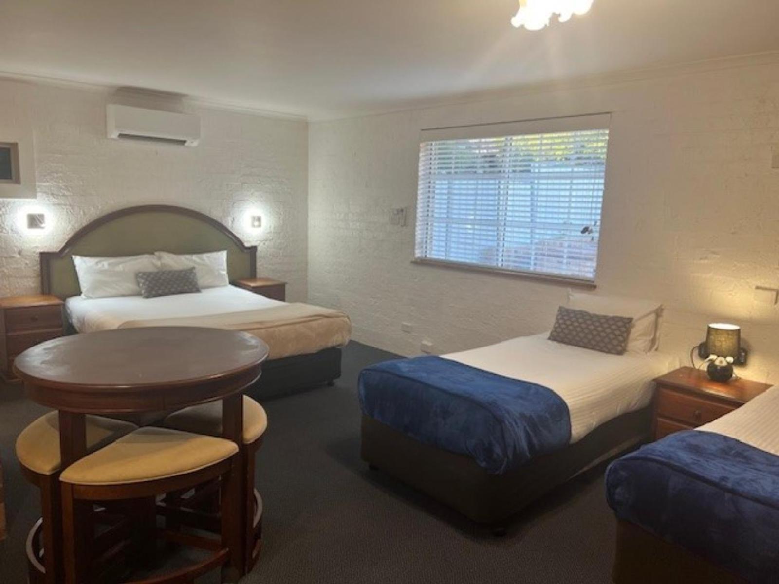 Kinross Inn Cooma Bagian luar foto